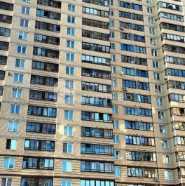 Продажа 2-комн квартиры на вторичном рынке Богатырский пр-кт,  д. 49,  к. 2
