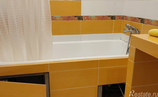 Продажа 2-комн квартиры на вторичном рынке Железнодорожный, пр-кт Героев,  д. 10