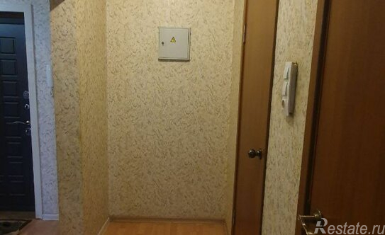 Продажа 2-комн квартиры на вторичном рынке улица Александры Монаховой,  д. 95 к3