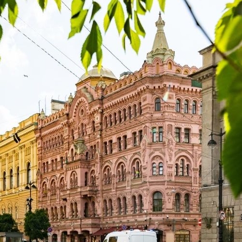 2-комн квартира площадь Островского, 5