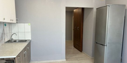 2-комн квартира улица Адмирала Лазарева,  д. 57