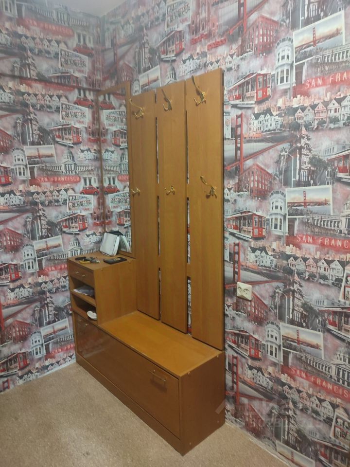 Продажа 3-комн квартиры на вторичном рынке Вяземская улица, 3К2