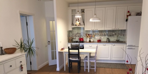 3-комн квартира 10-я Советская ул. ,  д. 19