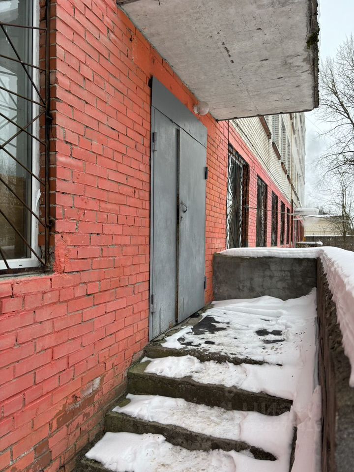 Продажа 3-комн квартиры на вторичном рынке пос. Кингисеппский, 1А