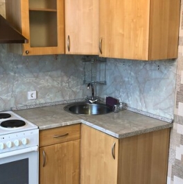 Продажа 1-комн квартиры на вторичном рынке ул Николая Старостина,  д. 11