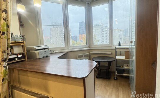 Продажа 2-комн квартиры на вторичном рынке улица Молодцова,  д. 9