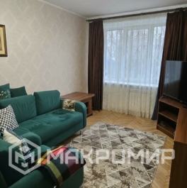 Продажа 3-комн квартиры на вторичном рынке Новоизмайловский пр-кт,  д. 42,  к. 2