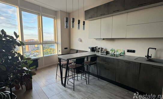 Продажа 3-комн квартиры на вторичном рынке Химки г, Кудрявцева ул,  д. 16