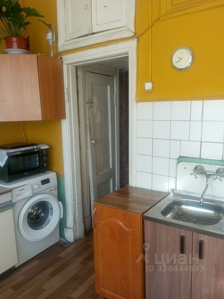 Продажа комнаты Среднеохтинский проспект, 23