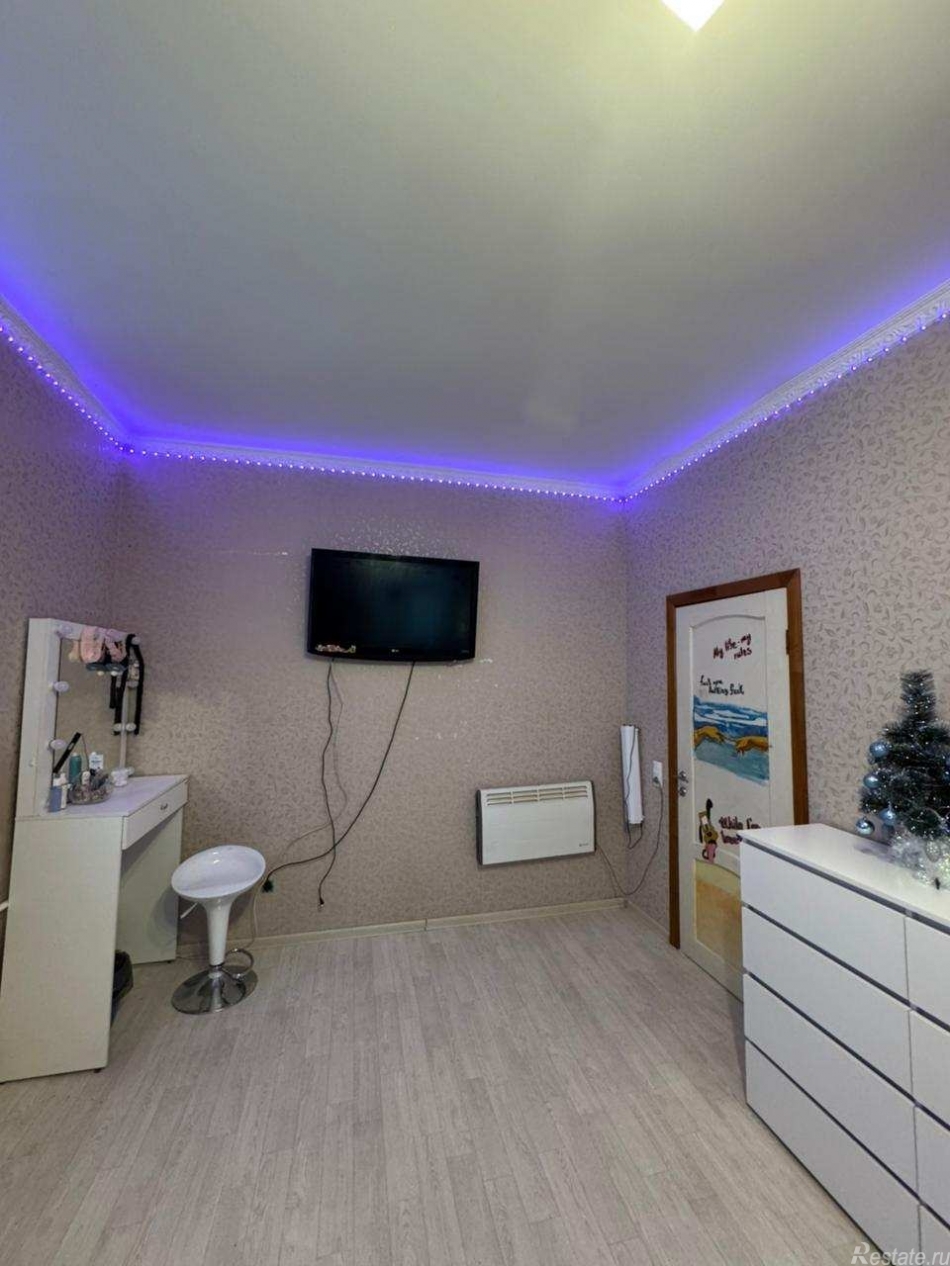 Продажа 3-комн квартиры на вторичном рынке Санкт-Петербург, ул. Графова,  д. 2