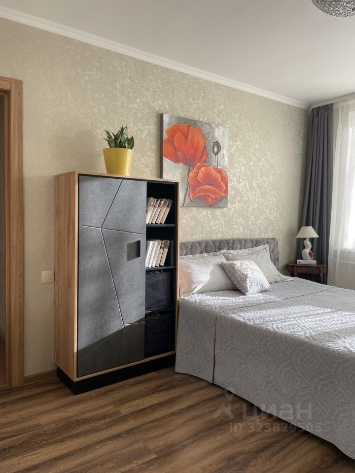 Продажа 2-комн квартиры на вторичном рынке Байконурская улица, 15