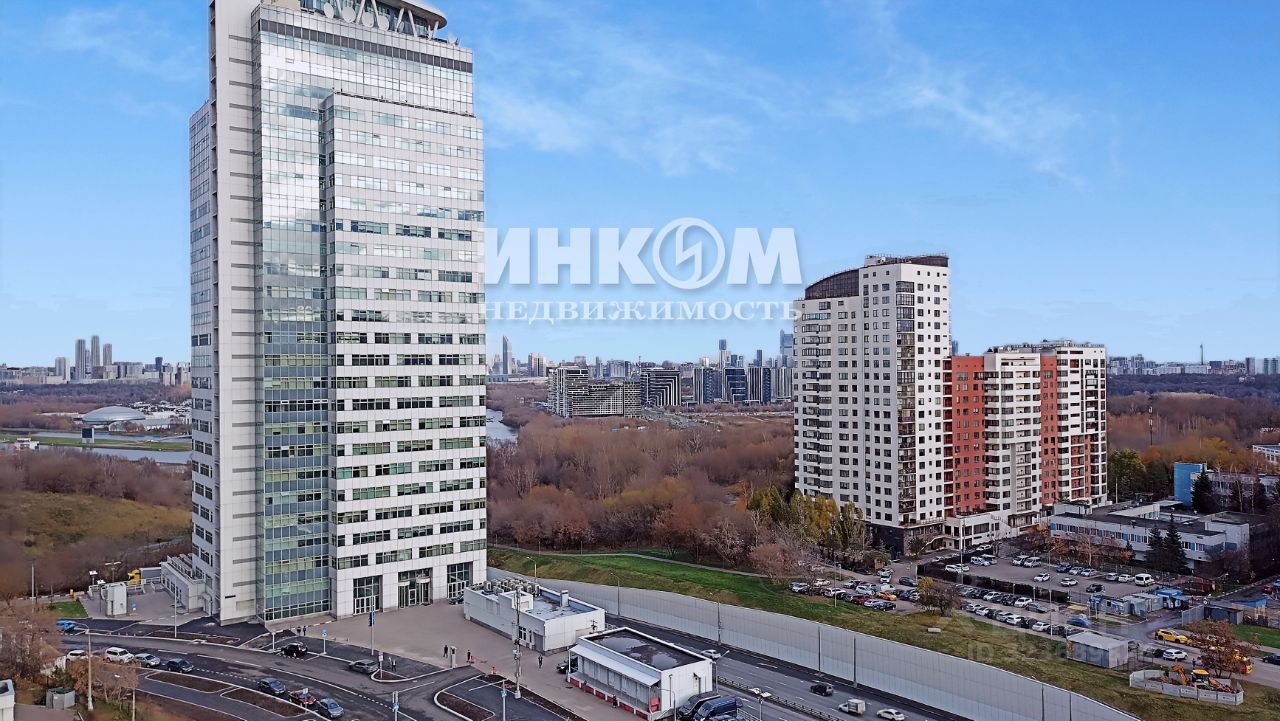 Продажа 2-комн квартиры на вторичном рынке улица Крылатские Холмы, 1