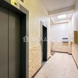 Продажа 3-комн квартиры на вторичном рынке улица Грина,  д. 15