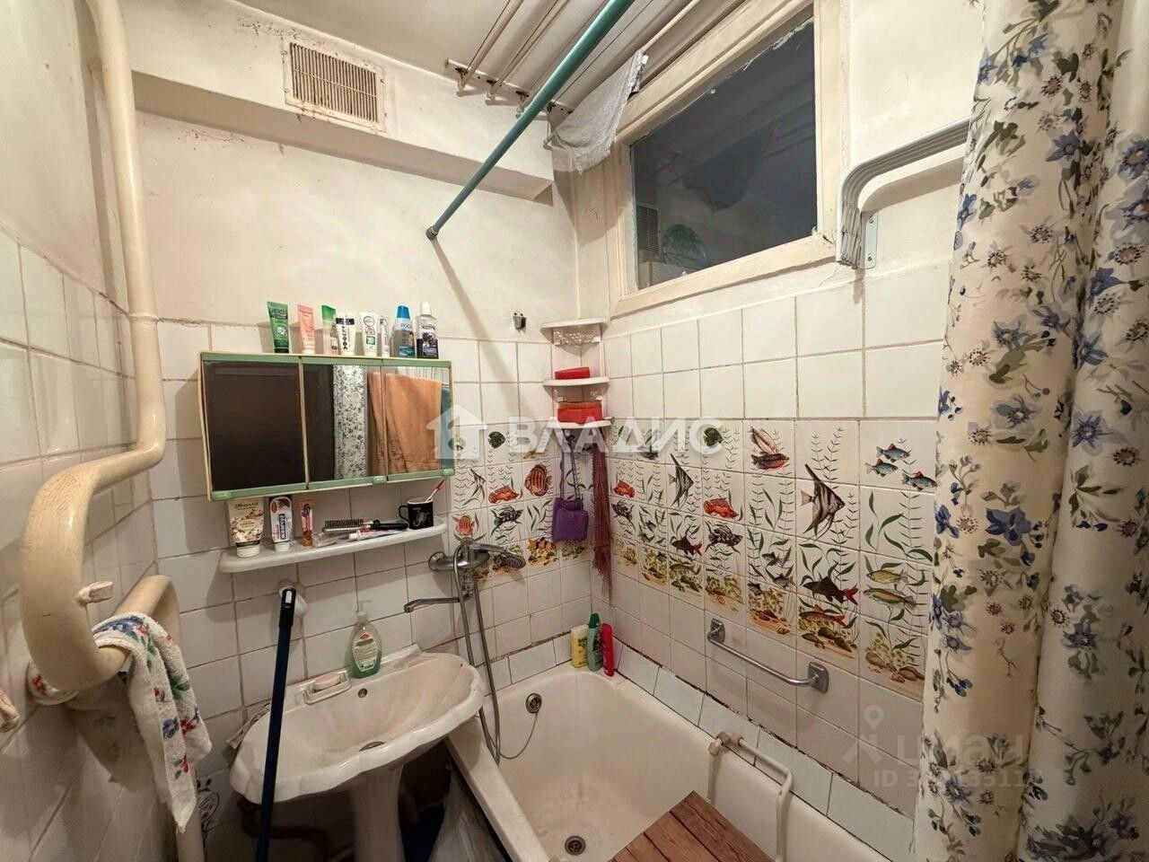 Продажа 2-комн квартиры на вторичном рынке Тайнинская улица, 16К2
