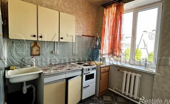 Продажа 1-комн квартиры на вторичном рынке Житково, Центральная улица,  д. 17