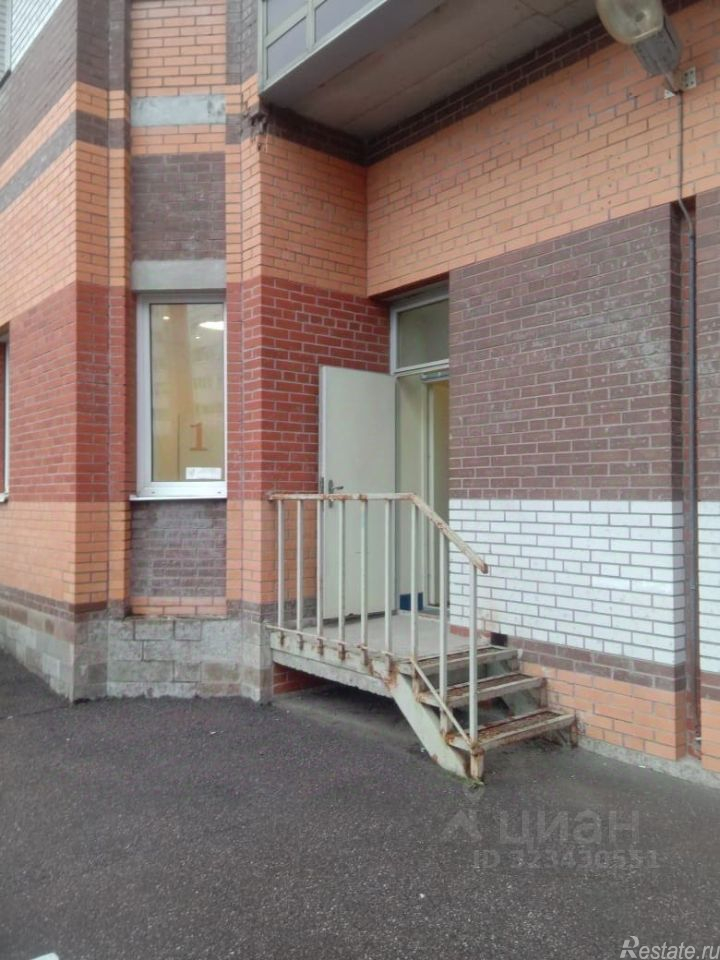 Аренда торгового помещения Богатырский пр-кт,  д. 22 к1