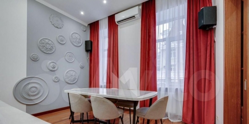 5-комн квартира Бронная М. ул,  д. 32