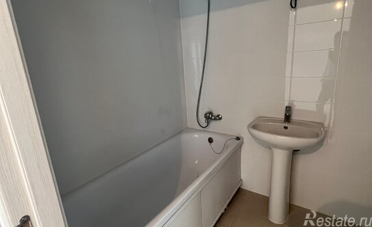 Продажа 3-комн квартиры на вторичном рынке Ясеневая ул,  д. 12 к5