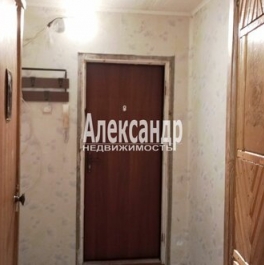 Продажа 1-комн квартиры на вторичном рынке Лукаши, Школьная улица,  д. 13