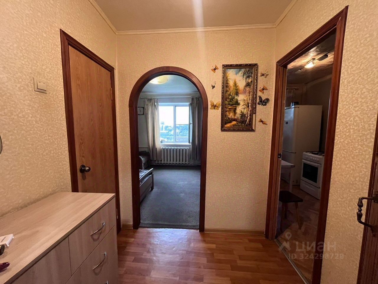 Продажа 1-комн квартиры на вторичном рынке Лесной пгт, улица Пушкина, 8