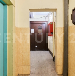 Продажа 1-комн квартиры на вторичном рынке Варшавская ул,  д. 67