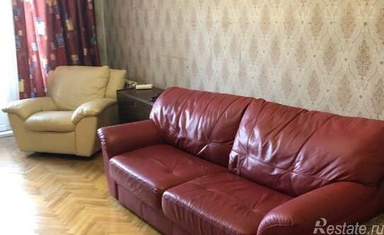 Продажа 3-комн квартиры на вторичном рынке Шарикоподшипниковская улица,  д. 2