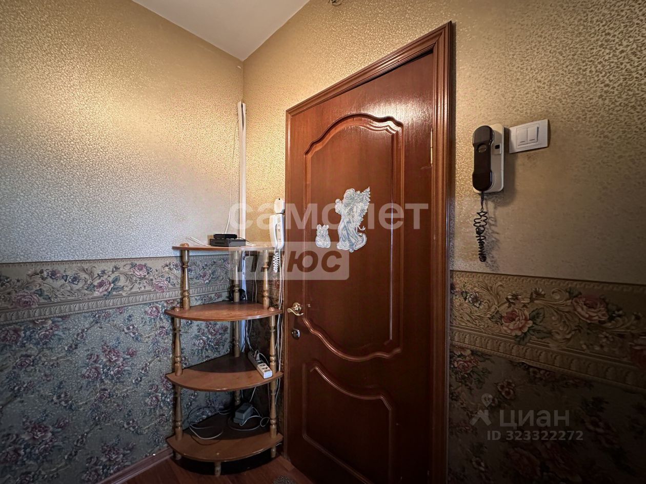 Продажа 3-комн квартиры на вторичном рынке Батайский проезд, 5