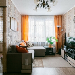 Продажа 4-комн квартиры на вторичном рынке ул Белы Куна,  д. 7,  к. 5