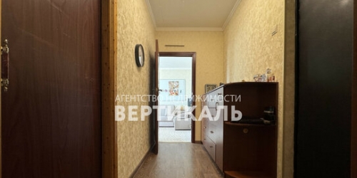 2-комн квартира Новгородская улица,  д. 27