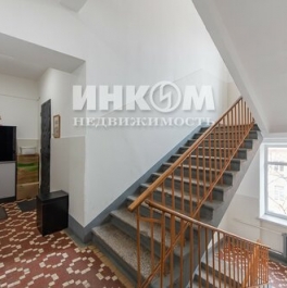 Продажа 2-комн квартиры на вторичном рынке Оболенский пер,  д. 2