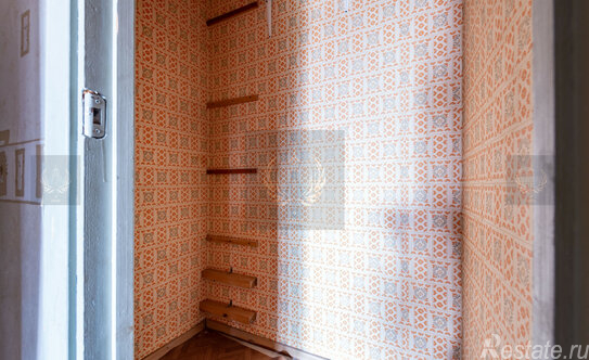 Продажа 1-комн квартиры на вторичном рынке Рыбацкий проспект,  д. 9