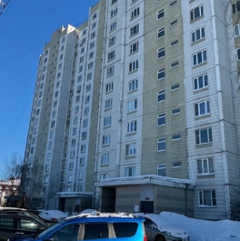 Продажа 3-комн квартиры на вторичном рынке Серпухов, Весенняя улица,  д. 57