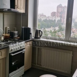 Продажа 2-комн квартиры на вторичном рынке улица Сантьяго-де-Куба,  д. 10