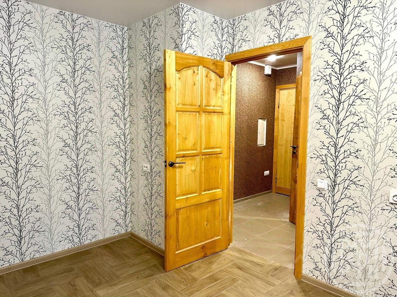 Продажа 2-комн квартиры на вторичном рынке улица Ленсовета, 47