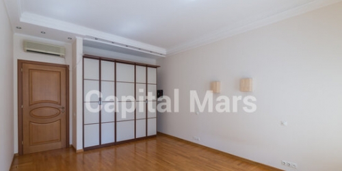 3-комн квартира Сеченовский переулок,  д. 5