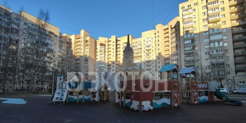 3-комн квартира Российский пр-кт,  д. 14