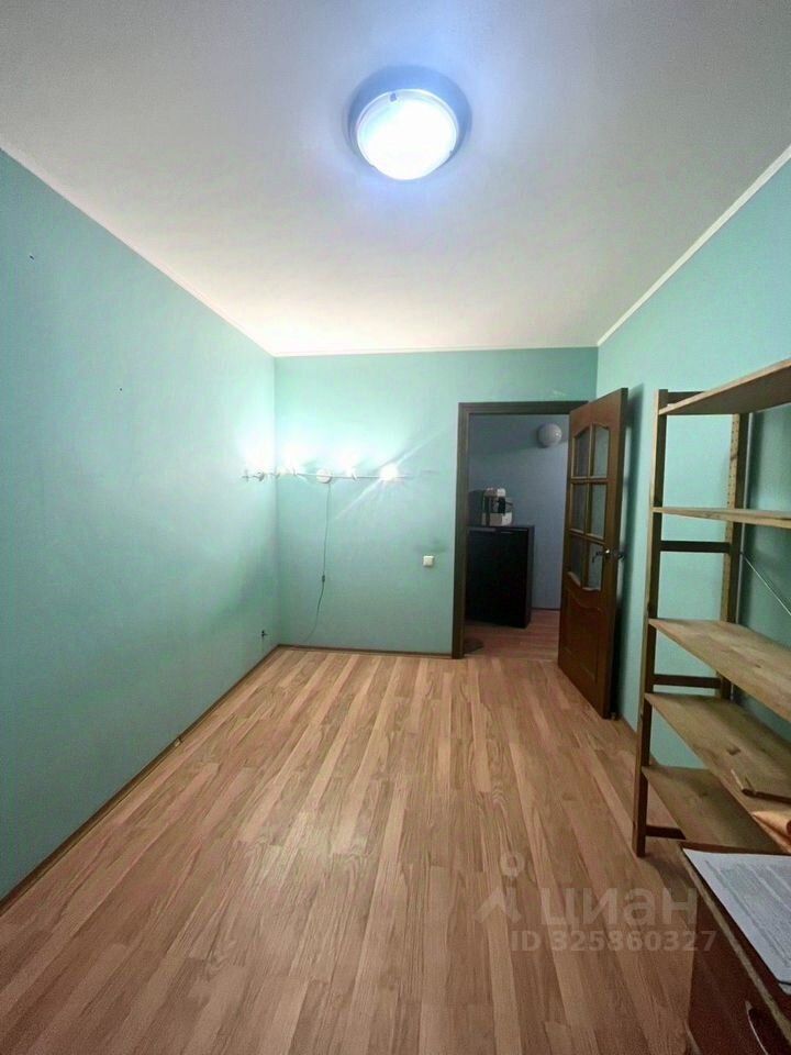 Продажа 2-комн квартиры на вторичном рынке пос. Развилка, 5А