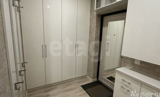 Продажа 2-комн квартиры на вторичном рынке ул Бутлерова,  д. 9,  к. 3