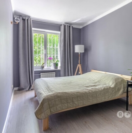 Аренда 3-комн квартиры на вторичном рынке ул Артюхиной,  д. 3