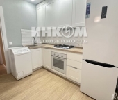 Продать Квартиры вторичка улица Академика Королёва  11 