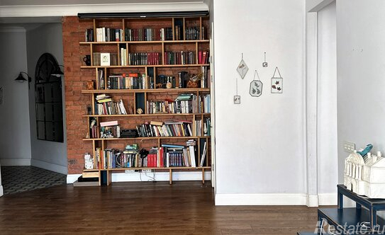 Продажа 4-комн квартиры на вторичном рынке Костянский переулок,  д. 14