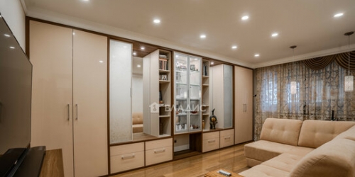 3-комн квартира ул Богданова,  д. 42