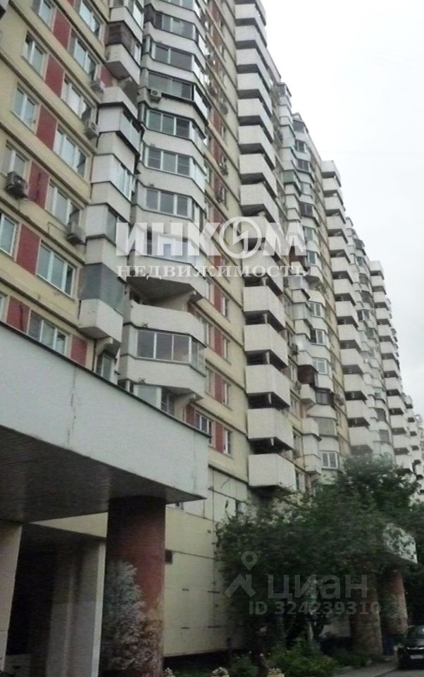 Продажа 3-комн квартиры на вторичном рынке Братиславская улица, 27К1