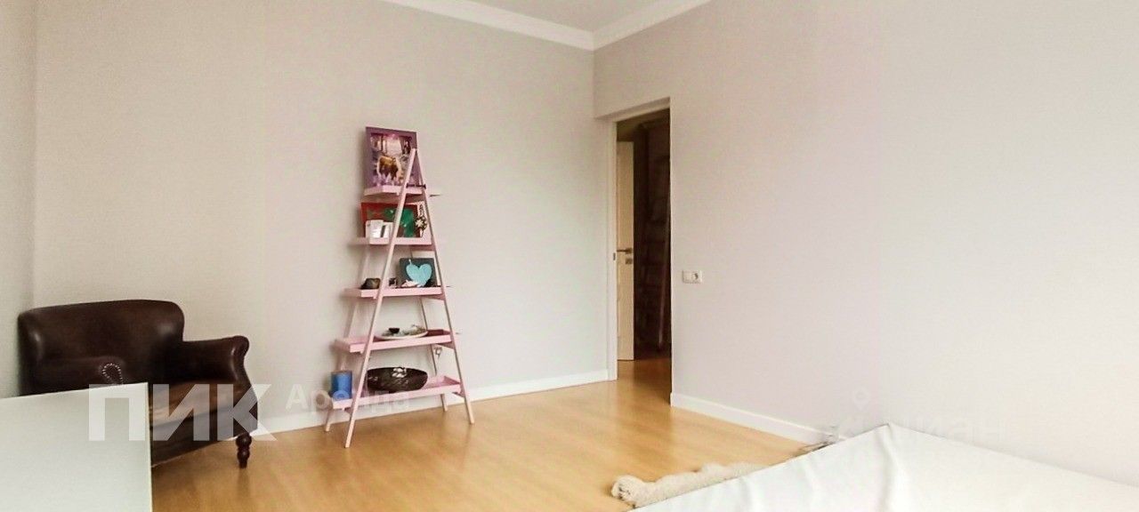 Аренда 3-комн квартиры на вторичном рынке Черноморский бульвар, 4к1