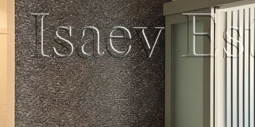 3-комн квартира улица Твардовского, 12к2