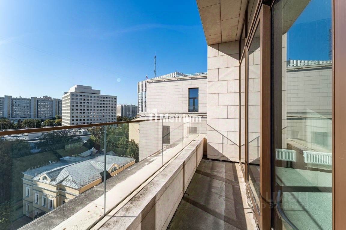 Продажа 5-комн квартиры на вторичном рынке улица Большая Полянка, 44