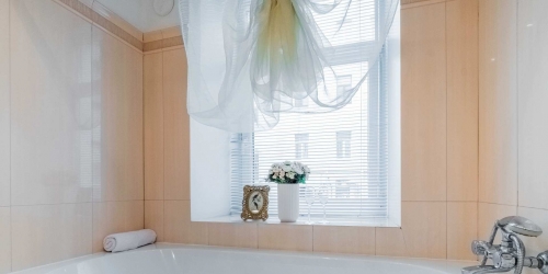 2-комн квартира Караванная ул,  д. 14