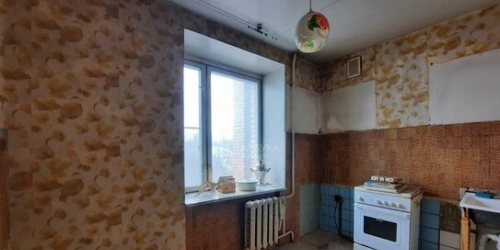 2-комн квартира улица Менжинского,  д. 21