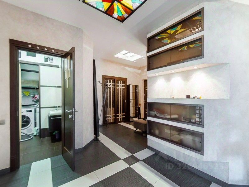 Аренда 3-комн квартиры на вторичном рынке Зачатьевский 1-й пер,  д. 6С1