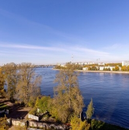 Продажа 2-комн квартиры на вторичном рынке Обуховской обороны пр-кт,  д. 110 к1